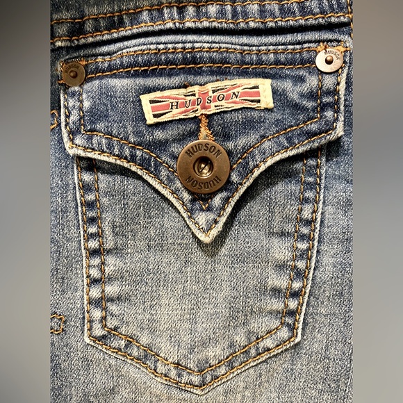 HUDSON JEANS KIDS DENIM JACKET SIZE SMALL (FITS SIZE 7-8, runs large!) - Picture 3 of 7